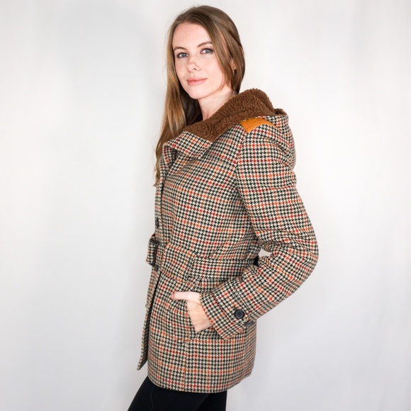 PRADA Houndstooth Wool Belted Winter Coat - Picture 4 of 8